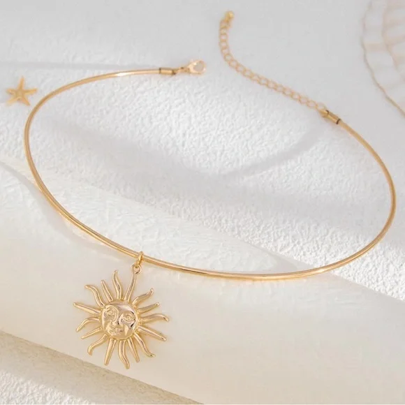 New Trendy Gold Sun Pendant Choker Necklace Statement Collar Boho Jewelry Chunky